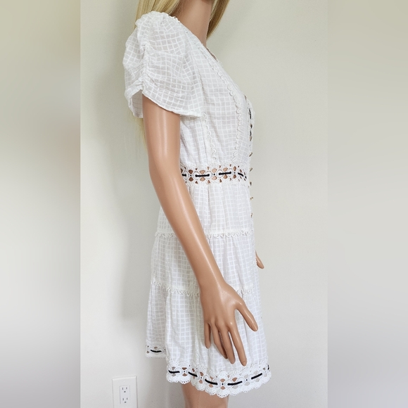 RAHI WHITE BLACK EMBROIDERED CAP PUFF SLEEVES SHORT MINI COTTON DRESS MEDIUM - Picture 9 of 15
